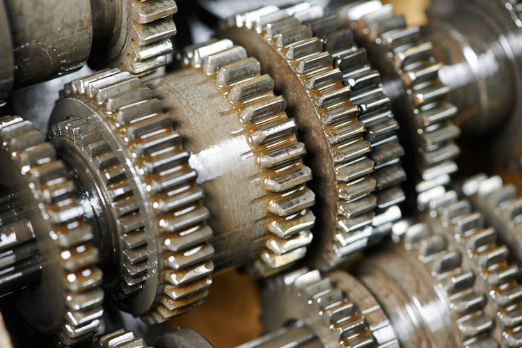 Importancia y Consumo del Aceite Lubricante