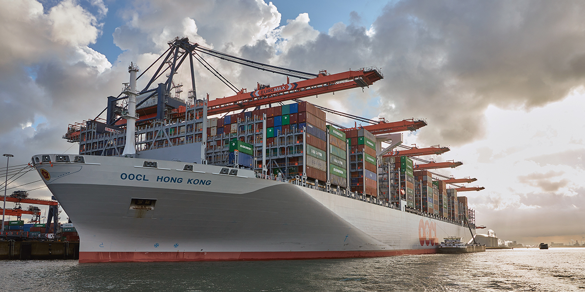OOCL Hong Kong, El Barco Carguero más Grande del Mundo