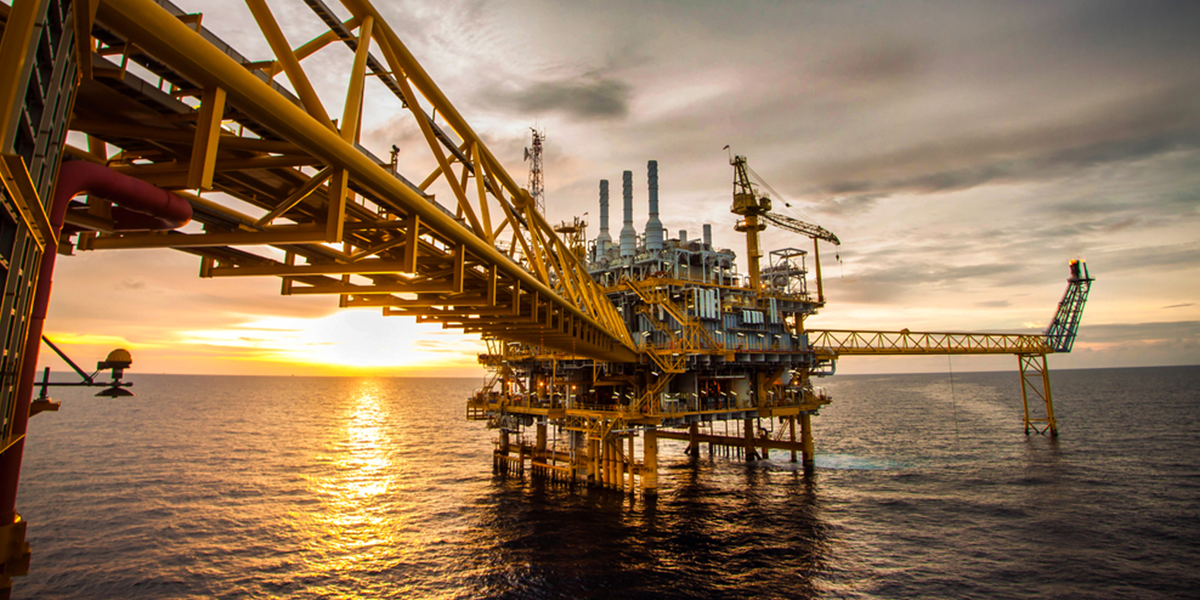 ¿Cómo se construyen las plataformas de perforación petrolífera?