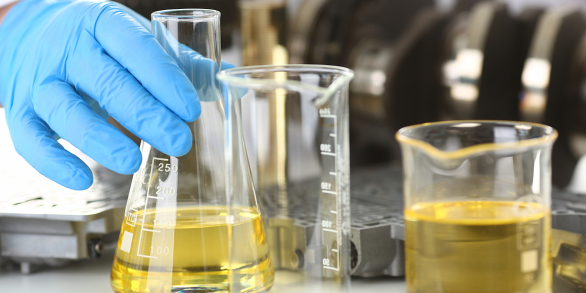 ¿Cómo realizar un análisis de lubricantes industriales?