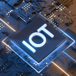 Internet of Things (IoT) en maquinaria industrial: ¿Cómo mejora la eficiencia y el mantenimiento?